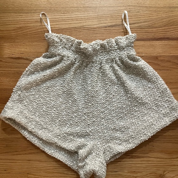 Shona Joy white and tweed high waisted paper bag shorts - Picture 3 of 4